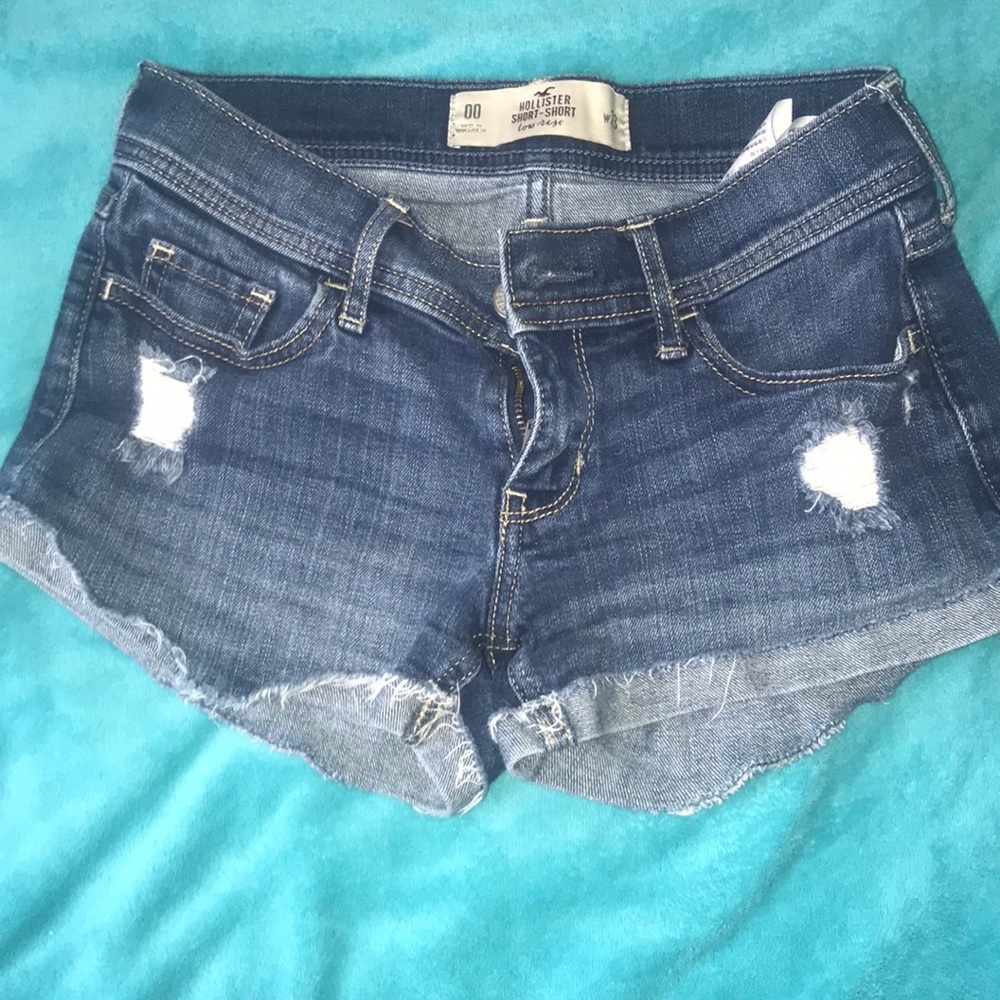 HOLLISTER SHORTS